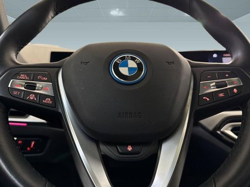 Certified 2023 BMW i4 eDrive40 image 18