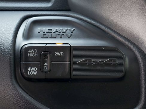 Used 2022 RAM 2500 Laramie AWD/4WD image 22