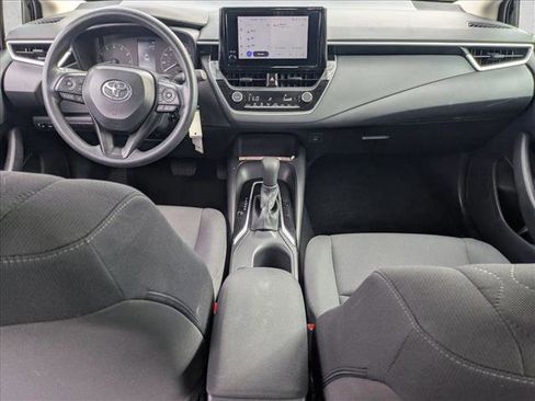 Certified 2025 Toyota Corolla LE image 15