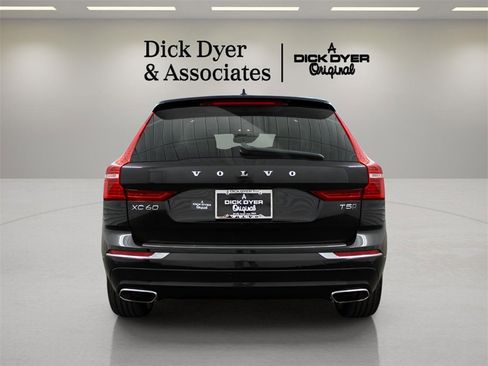 Certified 2021 Volvo XC60 T5 Inscription w/ Advanced Package image 4