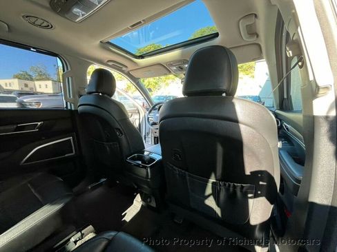 Used 2021 Kia Telluride EX w/ EX Premium Package image 20