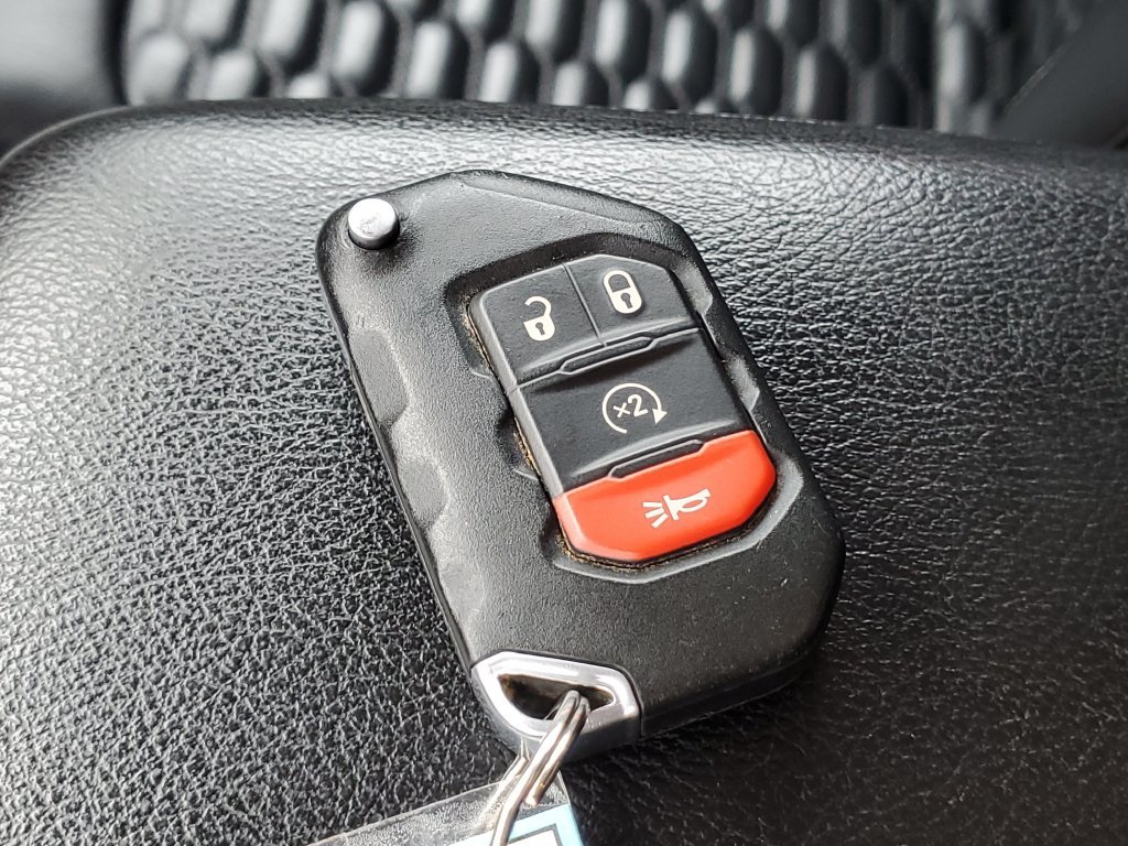 Used 2019 Jeep Wrangler Unlimited Rubicon AWD/4WD image 30