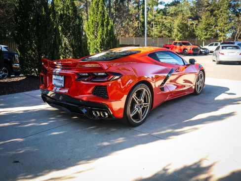 Used 2021 Chevrolet Corvette Stingray Preferred Cpe w/ 2LT image 10