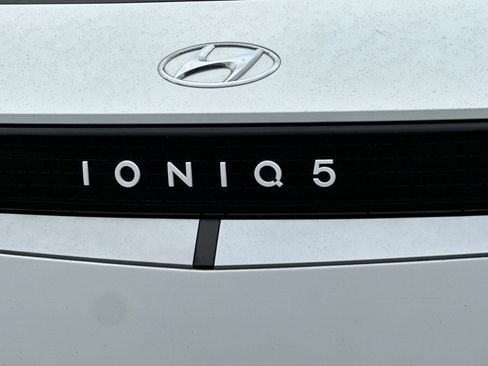 Used 2023 Hyundai Ioniq 5 SE AWD/4WD image 29