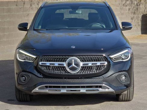 Used 2021 Mercedes-Benz GLA 250 4MATIC w/ Premium Package image 4