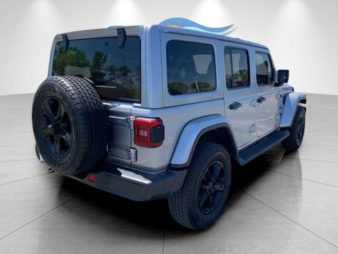 Used 2021 Jeep Wrangler Unlimited Sahara w/ Uconnect 4C Nav & Sound Group AWD/4WD image 3