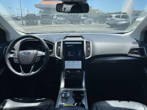 Used 2023 Ford Edge SEL w/ Convenience Package AWD/4WD image 6