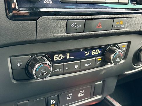 Used 2024 Nissan Frontier PRO-4X w/ Technology Package image 16