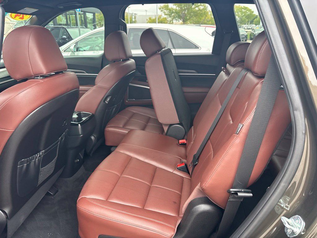 Used 2024 Kia Telluride EX FWD image 21