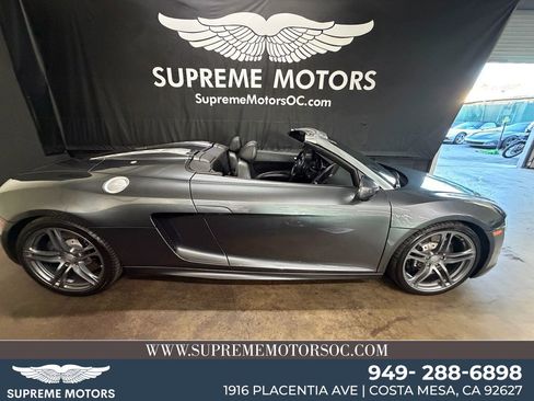Used 2011 Audi R8 V10 image 1