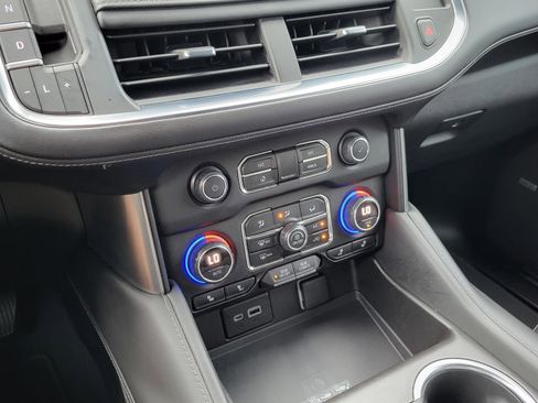 Used 2021 Chevrolet Tahoe LT w/ Rear Media and Nav Package image 29