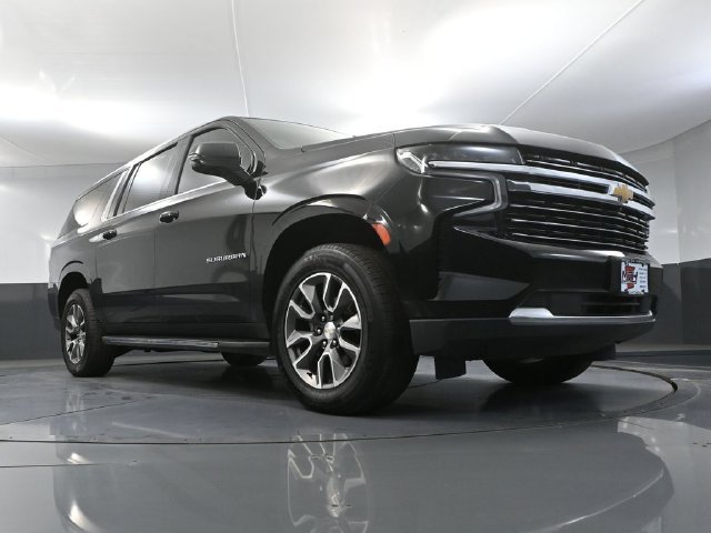 Used 2022 Chevrolet Suburban LT w/ Luxury Package AWD/4WD image 51