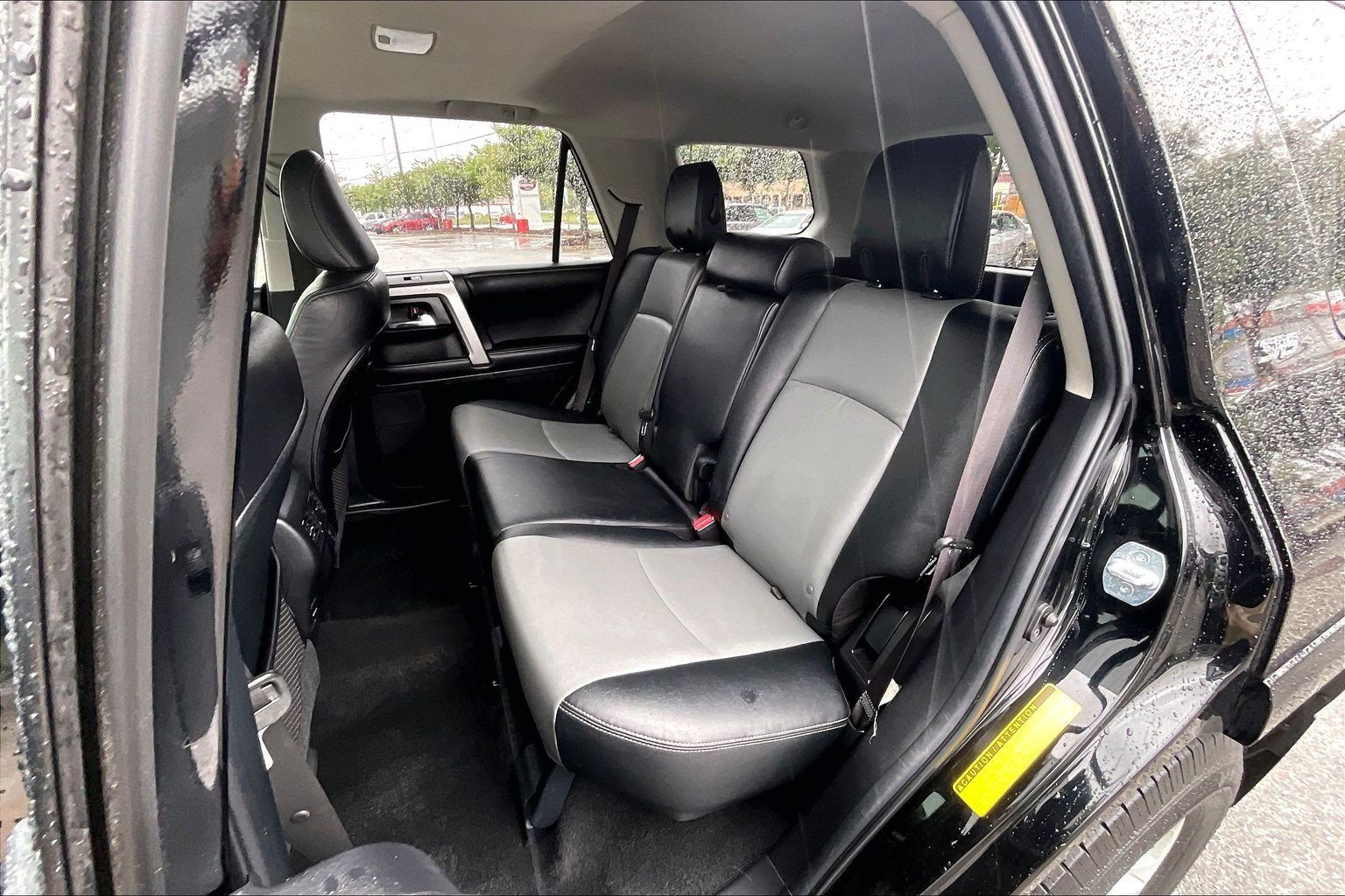 Used 2016 Toyota 4Runner SR5 Premium AWD/4WD image 31