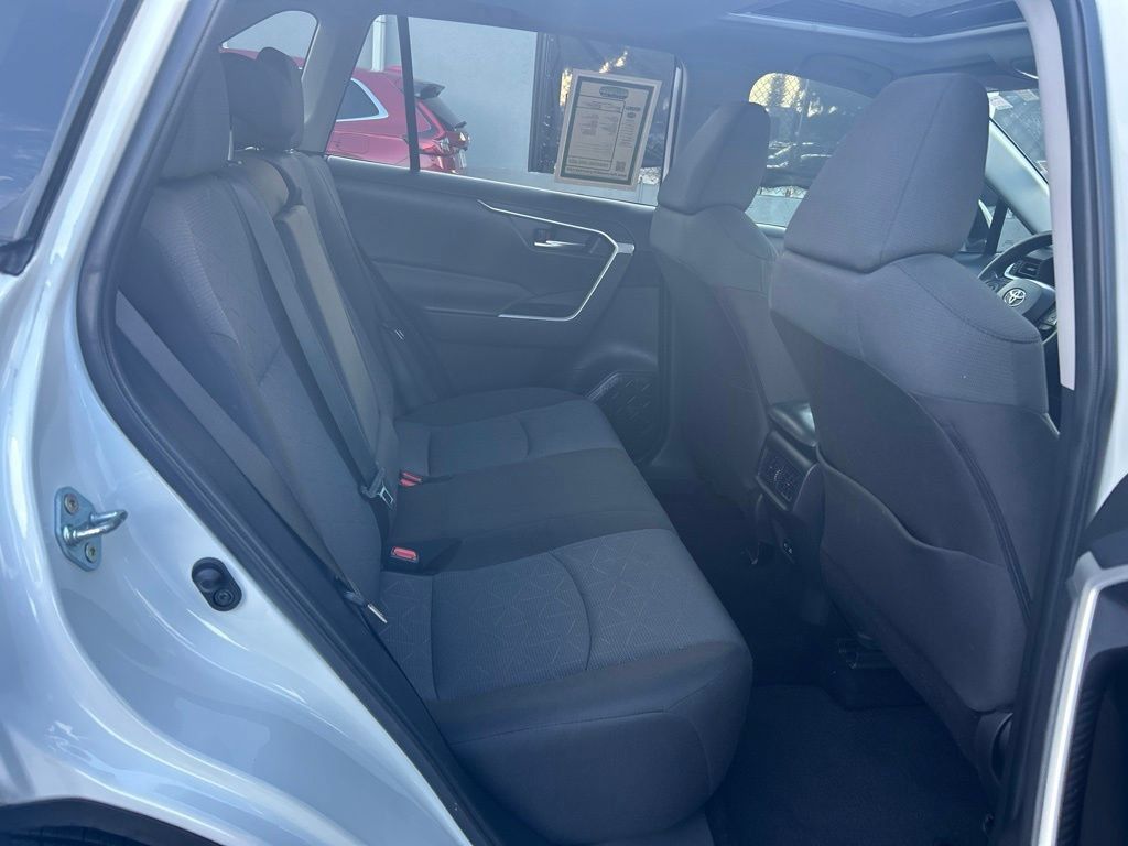 Used 2024 Toyota RAV4 XLE w/ Convenience Package FWD image 27