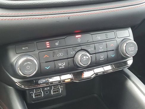Used 2026 Dodge Durango GT AWD/4WD image 18