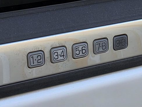 Used 2017 Ford Expedition EL Limited image 32