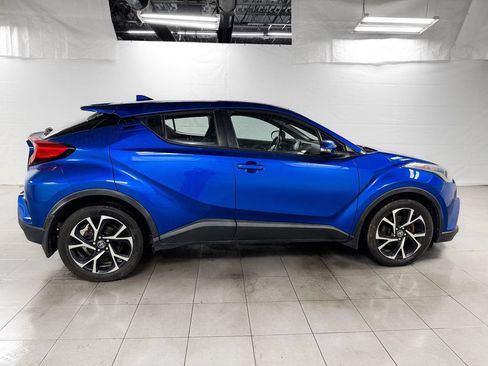 Used 2018 Toyota C-HR XLE FWD image 7