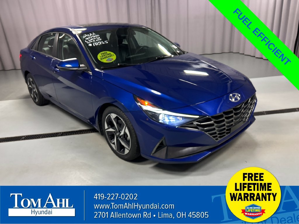 Used 2022 Hyundai Elantra Limited w/ Winter Weather Package FWD 360° Tour