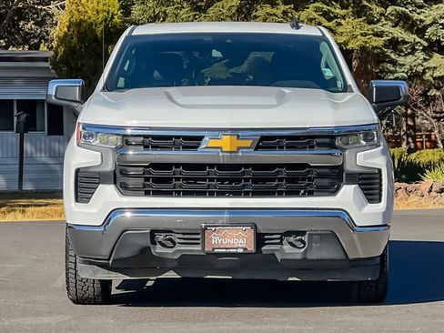 Used 2024 Chevrolet Silverado 1500 LT w/ Protection Package image 10