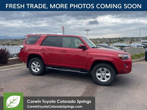 Used 2016 Toyota 4Runner SR5 Premium w/ Convenience Package AWD/4WD image 2