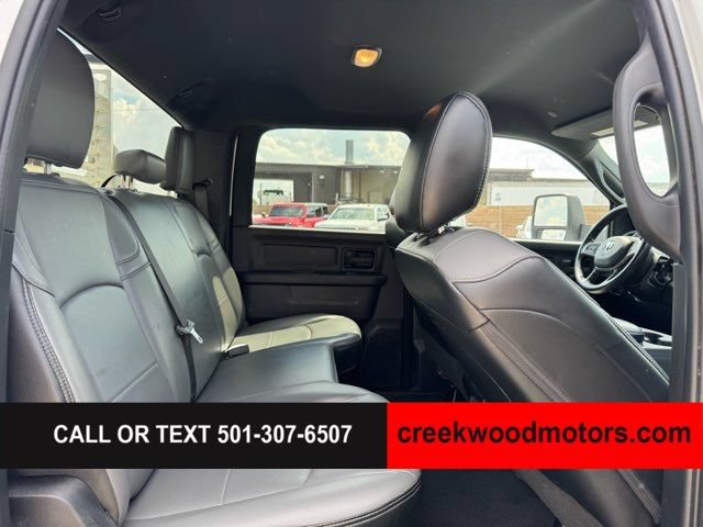 Used 2024 RAM 5500 Tradesman w/ Chrome Appearance Group AWD/4WD image 13