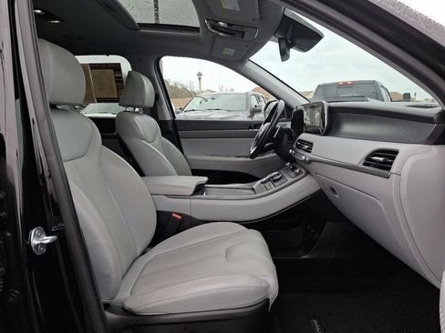 Used 2021 Hyundai Palisade SEL w/ Premium Package image 13