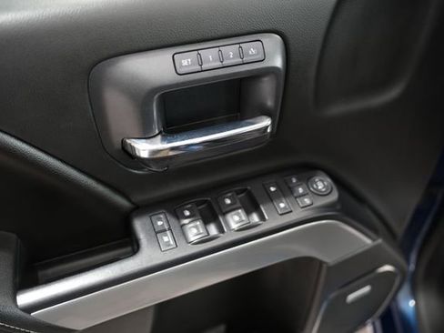 Used 2015 Chevrolet Silverado 1500 LTZ Z71 w/ LTZ Plus Package image 11