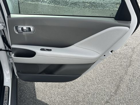 Used 2024 Hyundai Ioniq 6 SEL RWD image 18