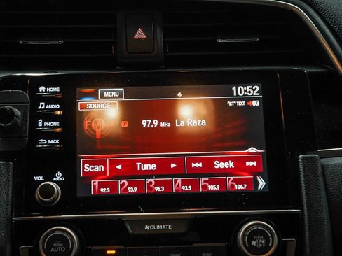 Used 2019 Honda Civic Sport image 14