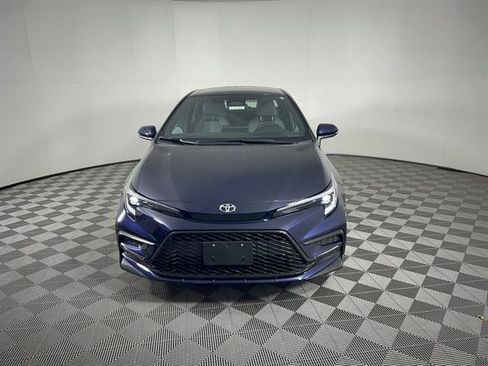 New 2026 Toyota Corolla SE image 3