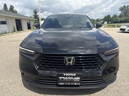 Used 2024 Honda Accord Sport image 10