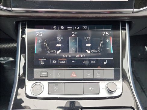 Certified 2023 Audi Q8 Premium image 19