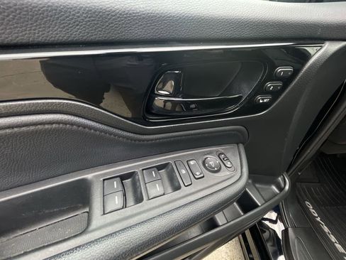 Used 2023 Honda Odyssey Touring image 23