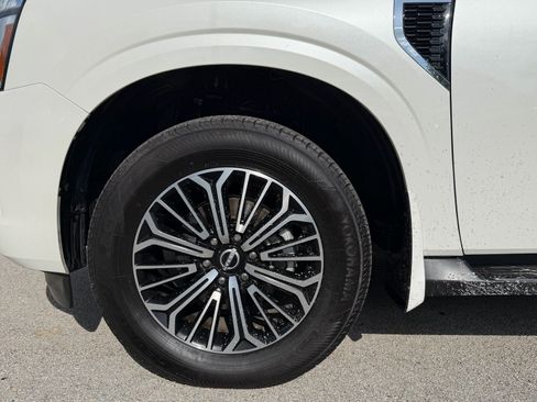 Certified 2025 Nissan Armada SL w/ Captain's Chari Seat Package RWD image 10