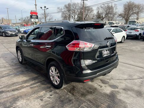Used 2014 Nissan Rogue SV w/ SV Family Package image 5