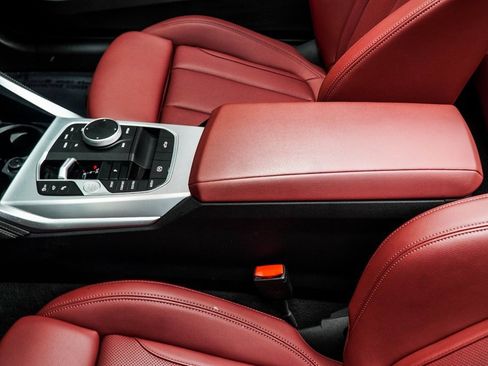 Used 2024 BMW M440i Convertible w/ Premium Package image 21