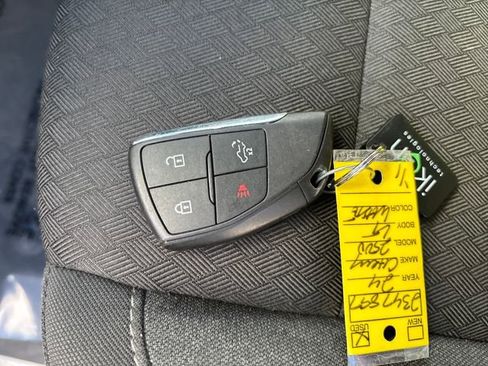 Used 2024 Chevrolet Silverado 2500 LT image 32