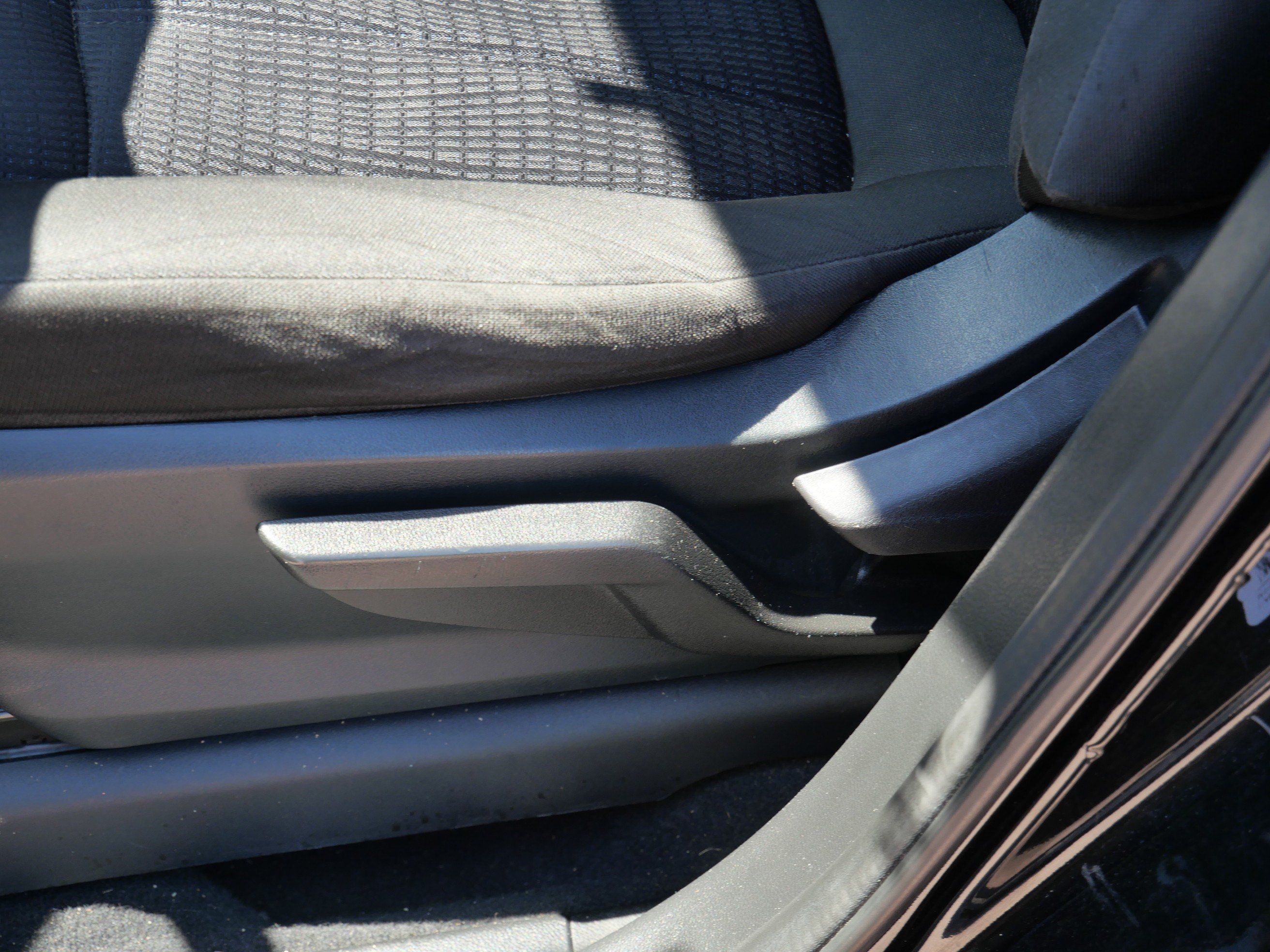 Certified 2023 Subaru Ascent 8-Passenger AWD/4WD image 19
