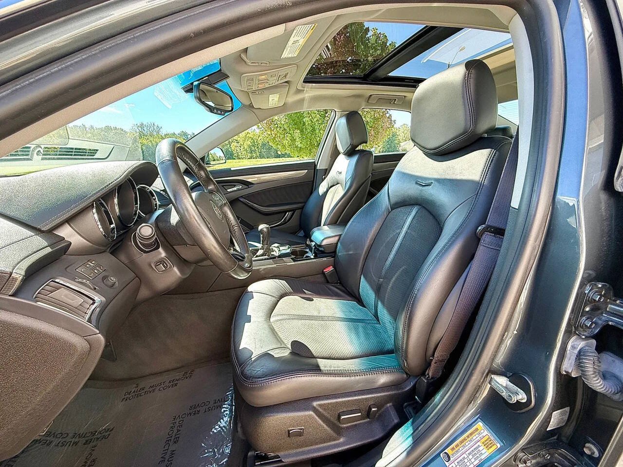 Used 2011 Cadillac CTS V RWD image 11