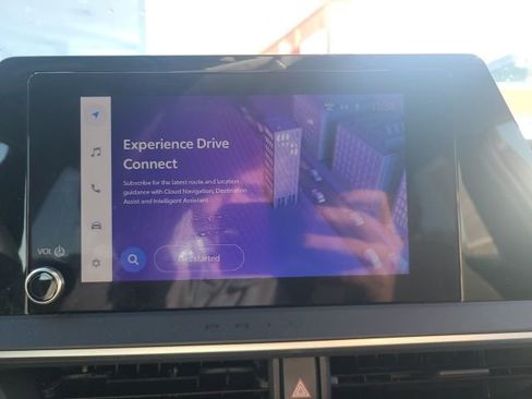 Used 2023 Toyota Prius LE image 28