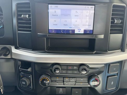 Used 2025 Ford F250 XL w/ XL Driver Assist Package AWD/4WD image 18