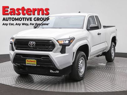 Used 2025 Toyota Tacoma SR