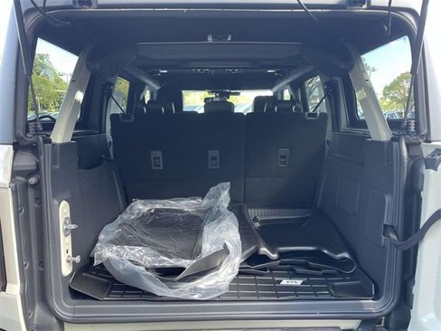 New 2025 Ford Bronco Badlands image 33