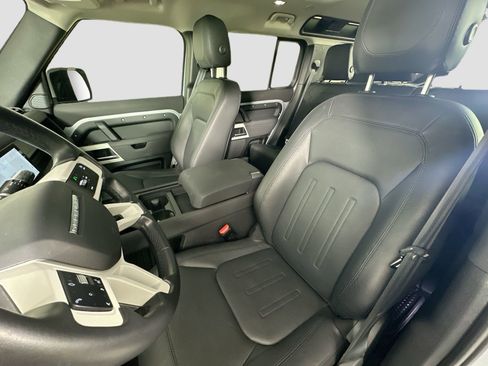 Certified 2022 Land Rover Defender 110 SE image 23
