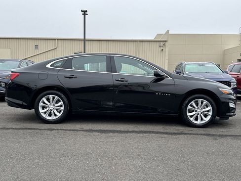 Used 2025 Chevrolet Malibu LT image 8
