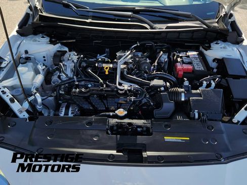 Used 2025 Nissan Altima 2.5 SV FWD image 15