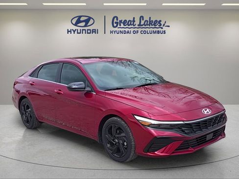 New 2026 Hyundai Elantra SEL Sport Premium FWD image 8