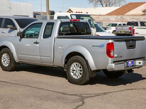 Used 2017 Nissan Frontier S image 7