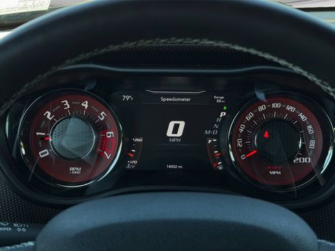 Used 2023 Dodge Challenger SRT Hellcat RWD image 10