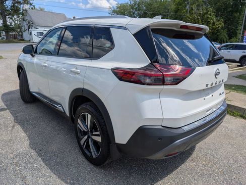 Used 2023 Nissan Rogue SL AWD/4WD image 4
